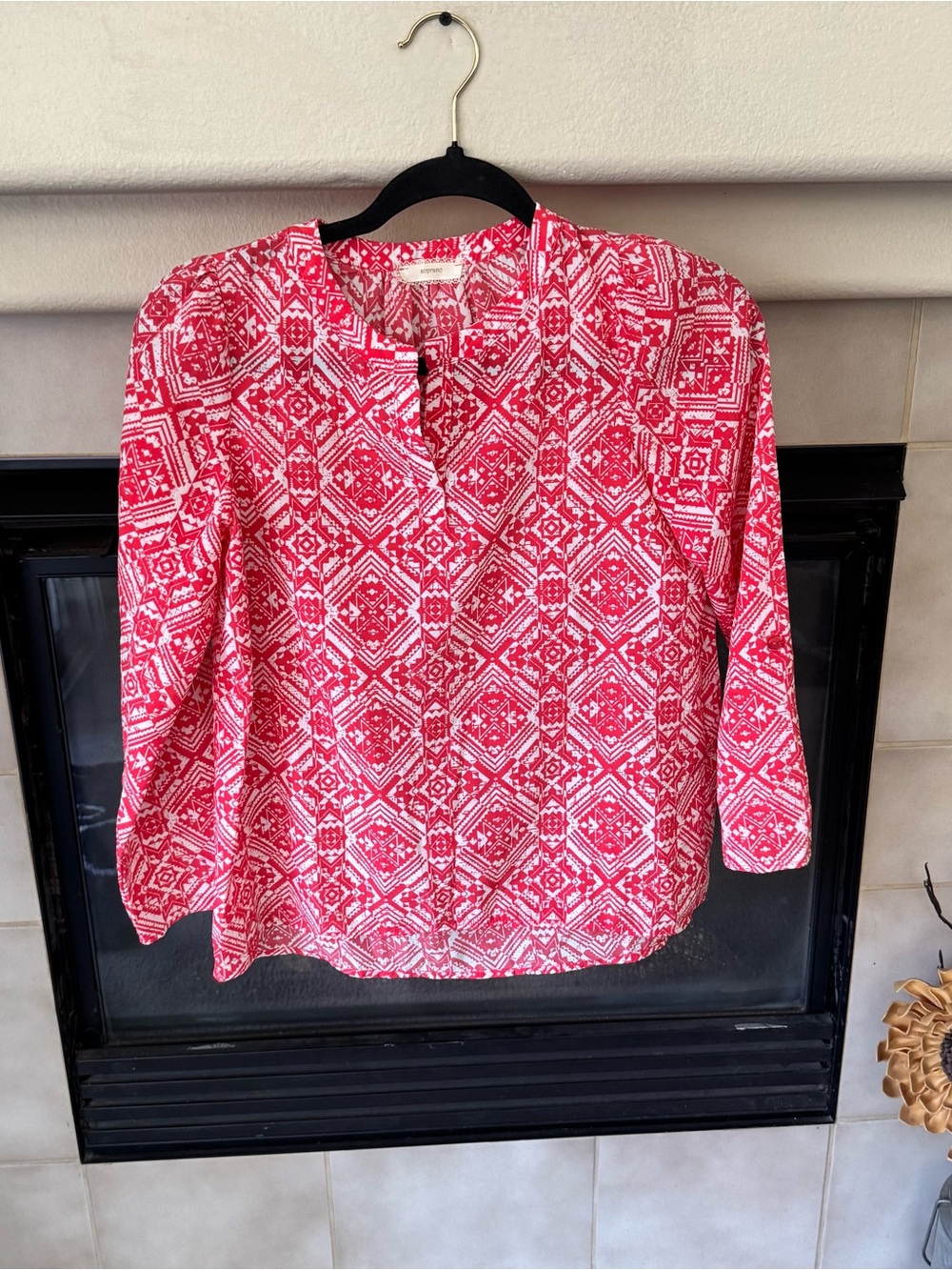 Soprano Pink and White Geo Print Split-Neck Blouse